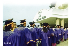 F0924-29-graduat-lua-dewan
