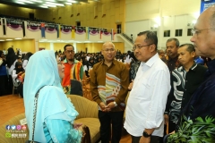 40694487_2051926225117498_4041717457084219392_o_2051926218450832