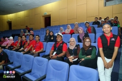 40978518_2051921241784663_8603478243086958592_o_2051921235117997