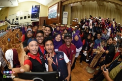 40758260_2052395651737222_1893667092444479488_o_2052395648403889