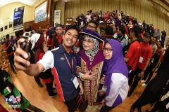 40823335_2052396721737115_2139056694531981312_o_2052396718403782