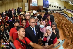 40922990_2052395125070608_2944011330480242688_o_2052395121737275