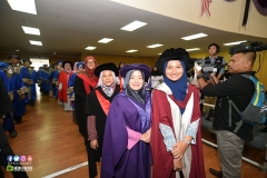 41100559_2052385715071549_5229921890394439680_o_2052385708404883