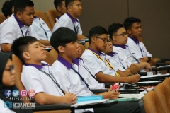 40950759_2052795581697229_5606415377782276096_o_2052795575030563