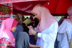 30127273_1939053473071441_5174691819308449792_o_1939053469738108