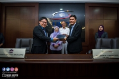 31944449_1953305908312864_11263319805526016_o_1953305901646198