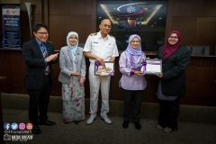 31949060_1953309428312512_4887553314037694464_o_1953309421645846