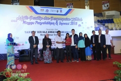 30572023_1940992116210910_1953794753392803840_o_1940992106210911