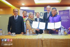 23405742_1868946116748844_2279071927233399856_o_1868946116748844