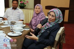 29187018_1927380970905358_2259448231316422656_o_1927380967572025