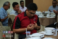 29213820_1927380367572085_6204906065318903808_o_1927380364238752